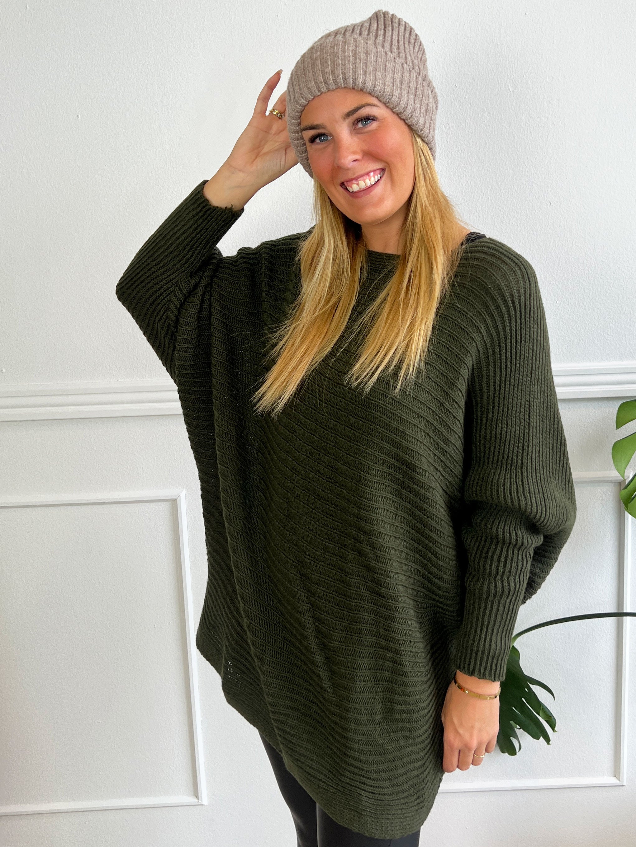 Gabbi - Oversized strik med flagermusærmer